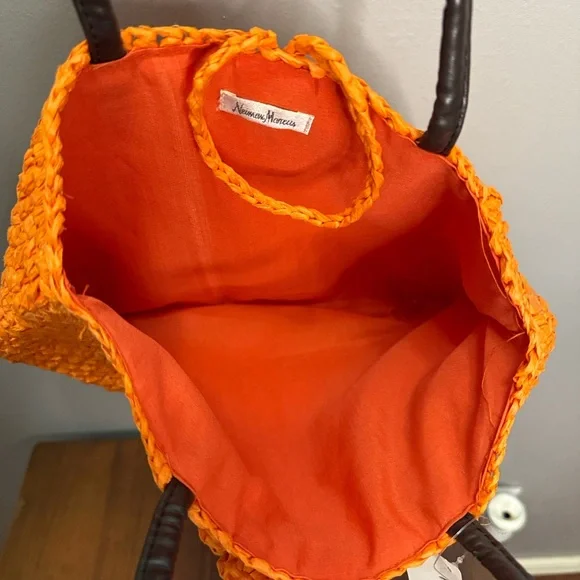 NWT Neiman Marcus Orange Woven Straw
Tote Bag Purse - Picture 4 of 6